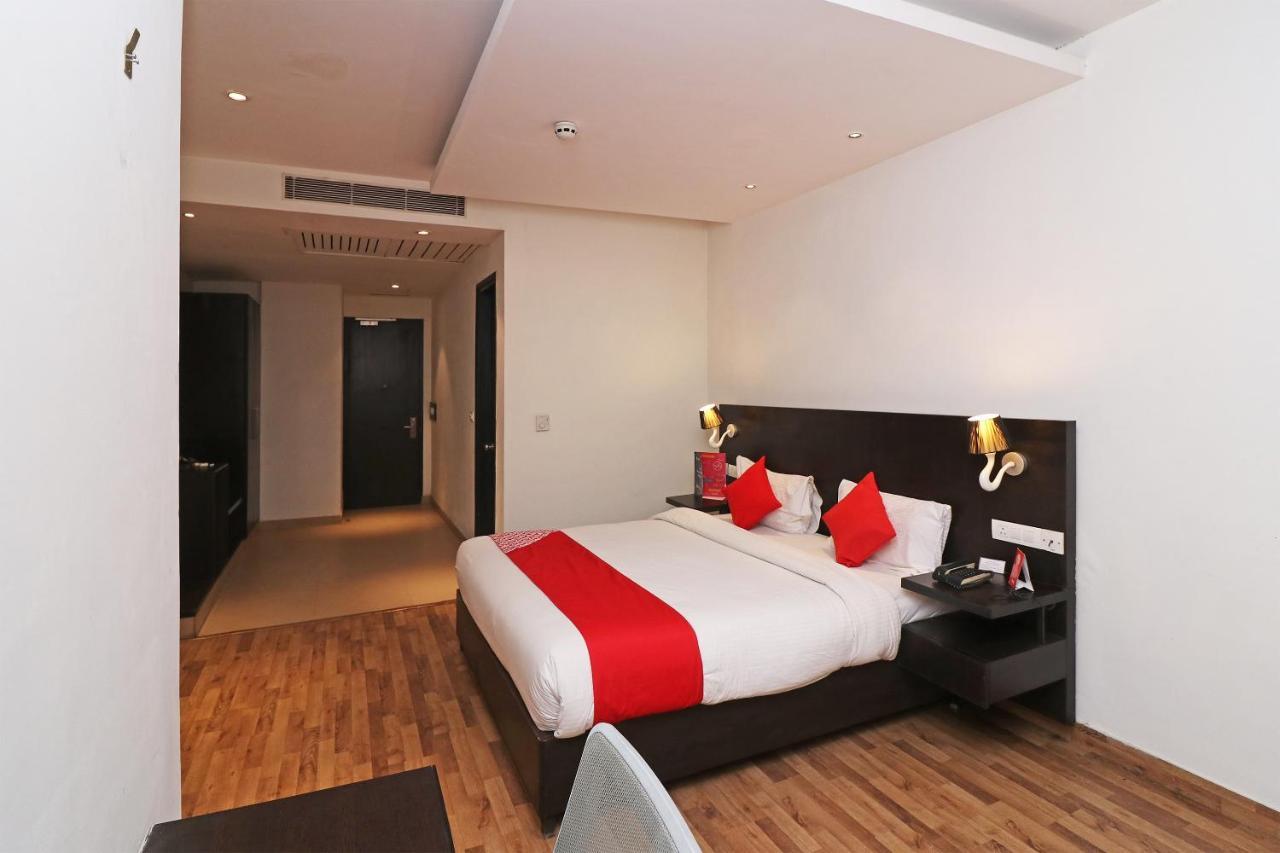 Capital O 19296 Joy Inn & Suites Bhiwadi Zewnętrze zdjęcie