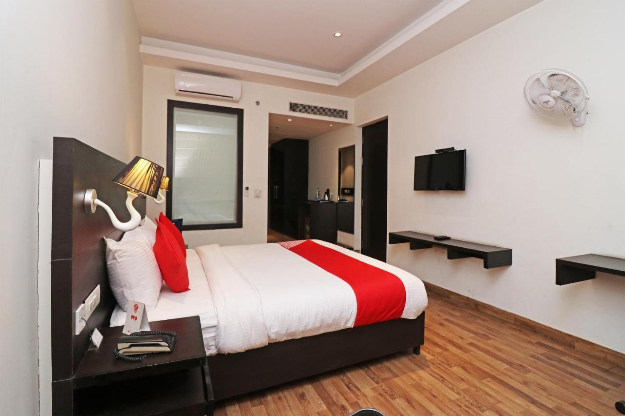 Capital O 19296 Joy Inn & Suites Bhiwadi Zewnętrze zdjęcie