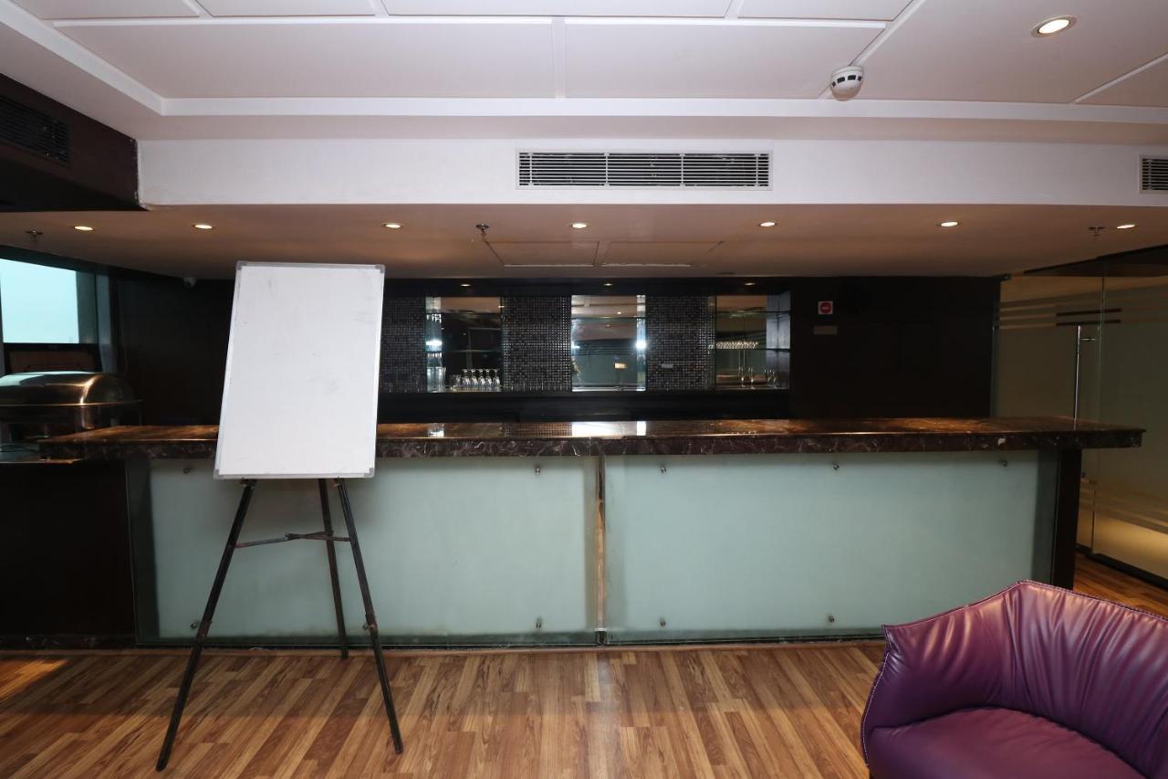 Capital O 19296 Joy Inn & Suites Bhiwadi Zewnętrze zdjęcie
