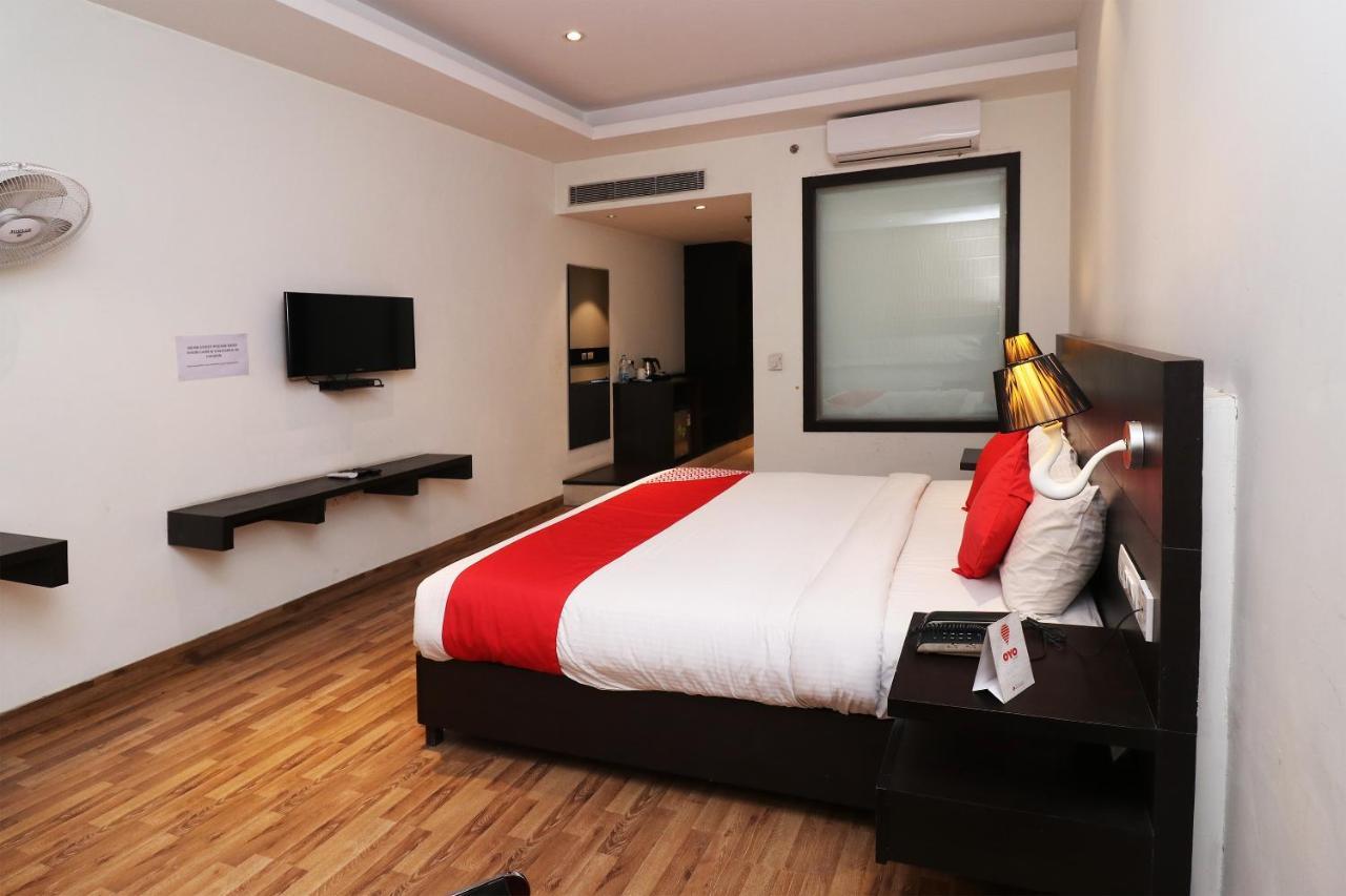 Capital O 19296 Joy Inn & Suites Bhiwadi Zewnętrze zdjęcie