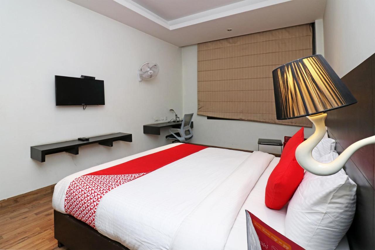 Capital O 19296 Joy Inn & Suites Bhiwadi Zewnętrze zdjęcie